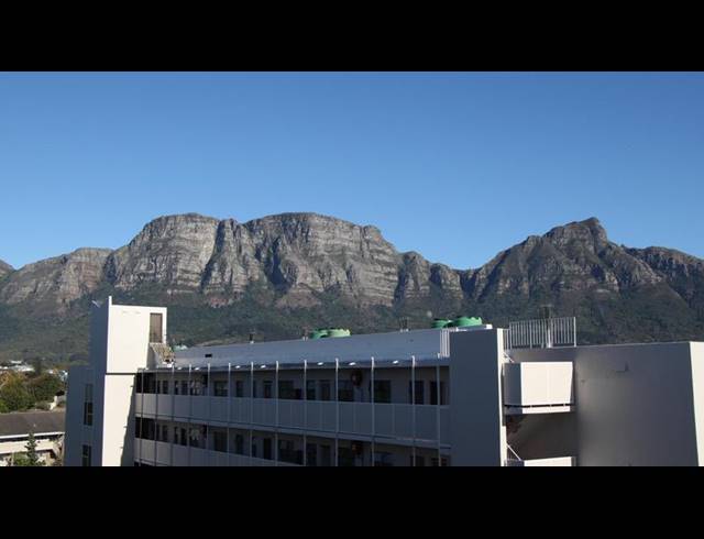 2 BEDROOM APARTMENT FOR SALE IN KENILWORTH